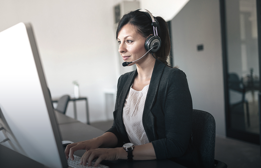 VoIP headset in virtueller Konferenz